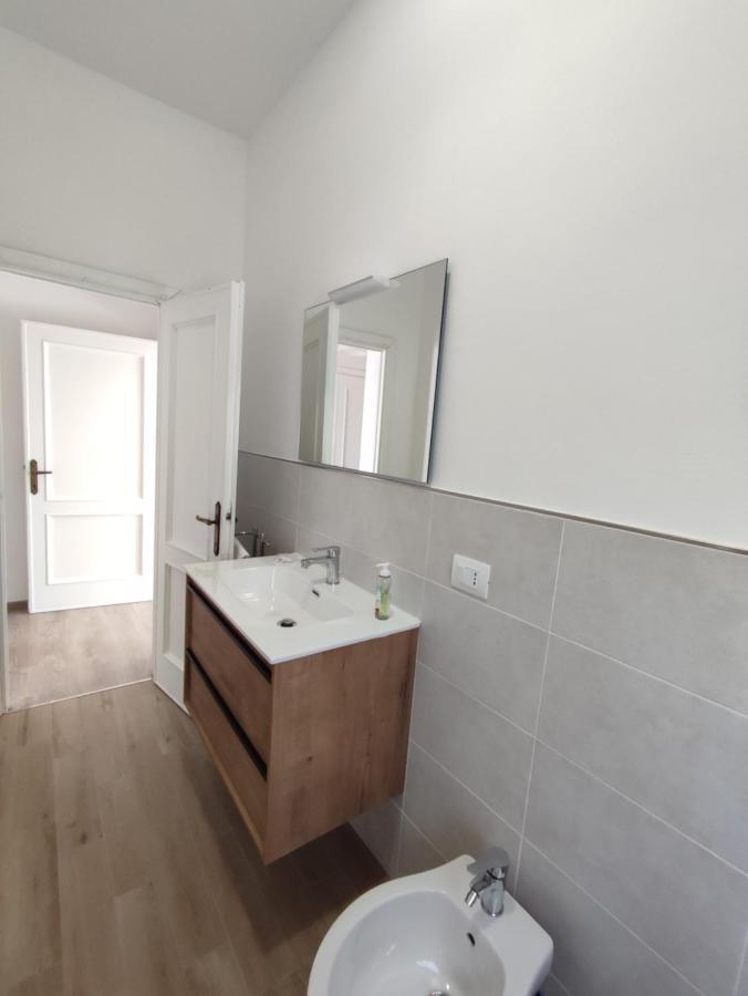 Civico 83 Apartment Arezzo Luaran gambar